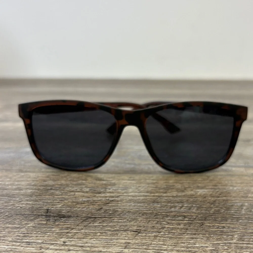Tommy Hilfiger Tortoiseshell Sunglasses | OM663 | 54□19 141